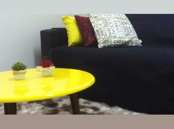 Roomgo BR - Quarto INDIVIDUAL ou p/dividir mobiliado na Av do Contorno/Floresta/Centro/Área Hospitalar, Belo Horizonte - R$ 535 Por mês