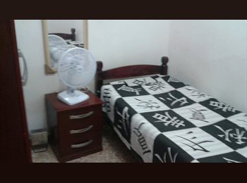 Roomgo BR - Quarto Individ. Mobiliado  Parque da Cidade p Puc  - Gávea, Gávea - R$ 800 Por mês