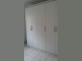 Roomgo BR - Quarto no Metrô Imigrantes/Vila Mariana, Vila Mariana - R$ 930 Por mês