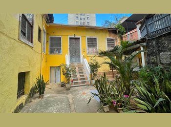 Roomgo BR - Casa para Estudantes no CENTRO Rio, Catumbi - R$ 500 Por mês