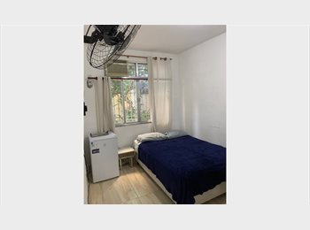Roomgo BR - Suite  no coração da Tijuca para  não fumantes  n, Maracanã - R$ 1.980 Por mês