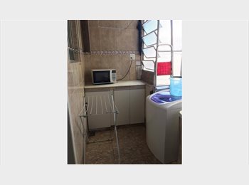 Roomgo BR - Vaga masculina em quartos individual no centro-lourdes, Belo Horizonte - R$ 1.200 Por mês