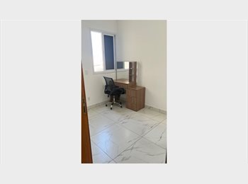 Roomgo BR - QUARTO PARA ALUGAR — INDAIATUBA, Brasil - R$ 1.200 Por mês