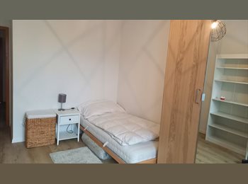 Roomgo CH - Chambre à Coppet, Nyon - 700 CHF / Mois