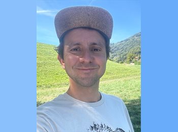 Roomgo CH - Leo - 31 - Suisse