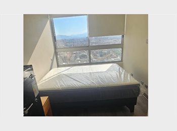 CompartoDepto CL - Habitación con baño privado en Santiago Centro  – estadía mínima 3 meses, Santiago Centro - CH$300.000 por mes