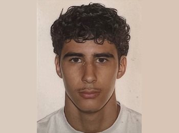 Roomgo ES - Hamza - 18 - Valencia