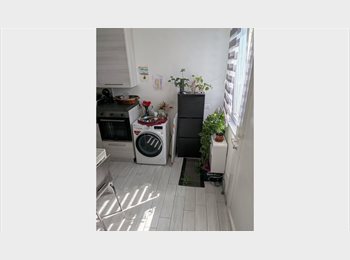 Roomgo IT - BILOCALE FUORI PORTA SAN DONATO, Bologna - 1.000 € al mese