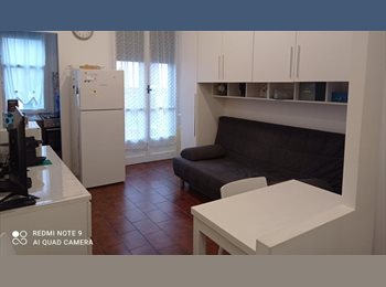 Roomgo IT - Fitto posto letto, Navigli - Ticinese - Pta Genova - Lorenteggio - 550 € al mese