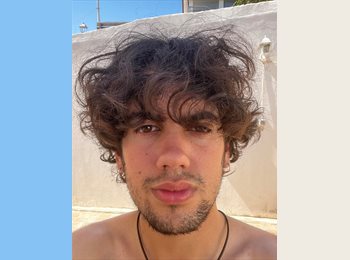 Roomgo IT - Edoardo - 20 - Bologna