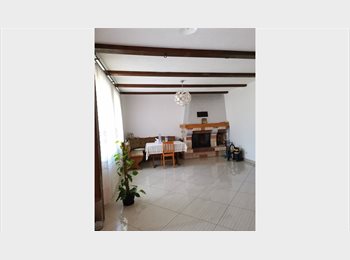 Appartager LU - Duplex à Esch-sur-Alzette, Esch-sur-Alzette - 1.075 € / Mois