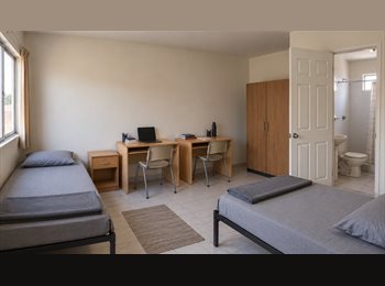 Roomgo MX - Lugar en habitación compartida cerca del tec cem, Buenavista - MX$4,500 por mes