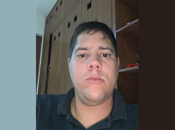 Roomgo MX - Yuval - 26 - Cancún