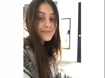 Roomgo MX - Michelle - 23 - Guadalajara