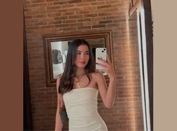 Roomgo MX - Karla - 22 - Guadalajara