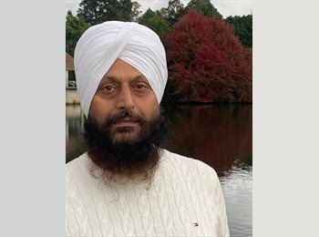 Roomgo NZ - Surinder  - 50 - Queenstown