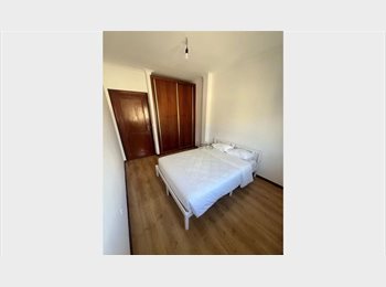 Roomgo PT - Quarto - Paredes, Portugal - 290 € Por mês