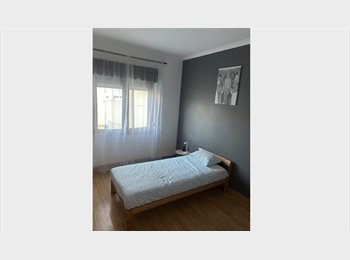 Roomgo PT - Quarto individual, Lisboa - 400 € Por mês