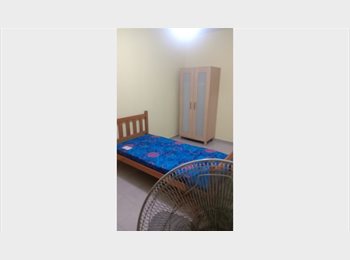 Roomgo SG - Pasir Ris Street 12, Common Room, for rent, Pasir Ris - $750 pm