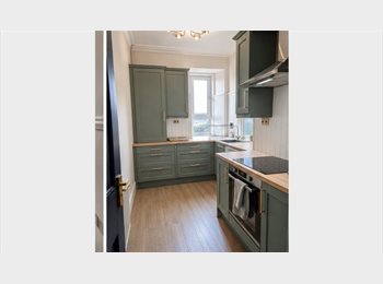 Roomgo UK - Double room in Johnstone, Paisley - £600 pcm