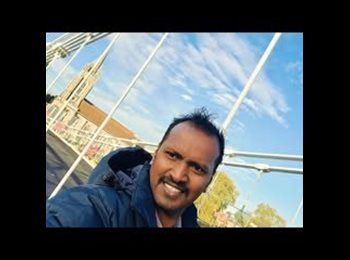 Roomgo UK - Shiva - 41 - Newington