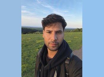 Roomgo UK - Harshal - 24 - Western Docks