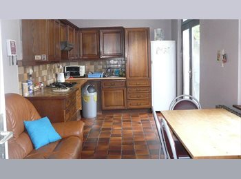 Appartager BE - 1 CHAMBRE MEUBLÉE INDIVIDUELLE, Liège - 520 € pm