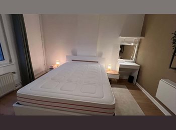 Appartager BE - Arlon – chambre dans maison rénovée et entièrement meublée, Arlon - 750 € pm