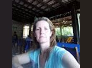 Roomgo BR - Andrea - 41 - Curitiba