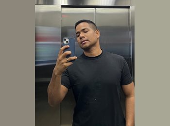 Roomgo BR - Ivan - 29 - Liberdade