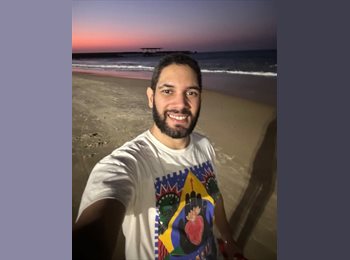 Roomgo BR - Lucas - 39 - Fortaleza
