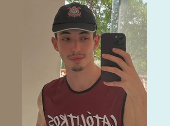 Roomgo BR - Assis - 24 - Curitiba