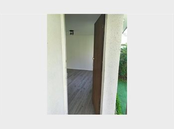 CompartoDepto CL - AGRADABLE Y LUMINOSO DEPTO INTERIOR, La Reina - CH$460.000 por mes
