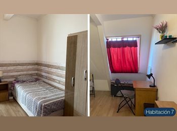 CompartoDepto CL - Habitacion mediana 1P, Santiago Centro - CH$370.000 por mes