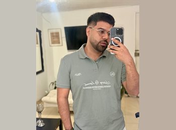 CompartoApto CO - Jhonder Perez  - 32 - Bogotá
