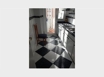 Roomgo ES - Habitació exterior ,zona camp Barça, Les Corts - 410 € por mes