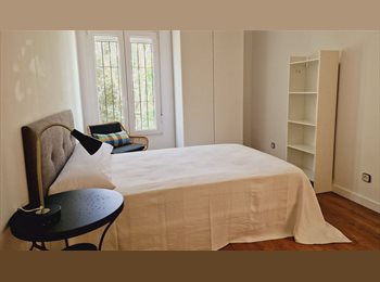Roomgo ES - Habitación individual exterior con baño privado, Majadahonda - 680 € por mes