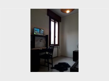 Roomgo IT - camera singola di fronte Universita, Rovigo - 190 € al mese