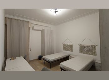 Roomgo IT - Stanza doppia Metro , Catania - 180 € al mese