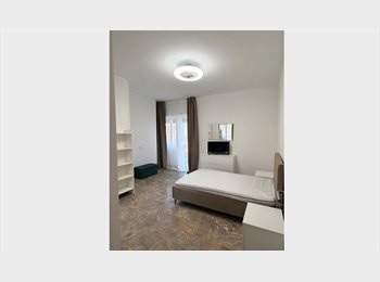Roomgo IT - AFFITTASI CAMERA A STUDENTESSA NON RESIDENTE – APPIO CLAUDIO / METRO A SUBAUGUSTA, Appio Claudio-Appia Pignatelli - 700 € al mese