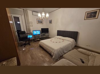 Roomgo IT - Camere per studenti, Forlì - 450 € al mese