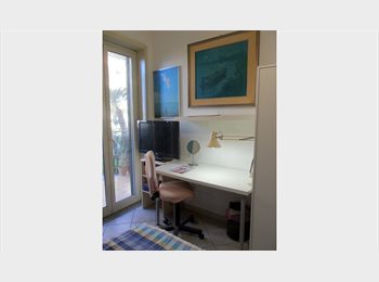 Roomgo IT - Bella camera arredata a Milazzo, Milazzo - 1 € al mese