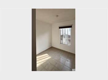Roomgo MX - Busco Rommie, El Marqués - MX$5,500 por mes
