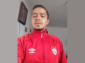 Roomgo MX - Oscar Adrian - 42 - Aguascalientes