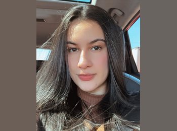 Roomgo NZ - Emily Viana Pedroso de Camargo - 24 - Christchurch