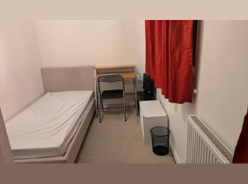 Roomgo UK - Single Room Available to Rent in Dartford, DA1, Dartford - £500 pcm