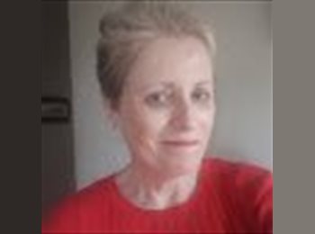 Roomgo UK - Anne-Marie - 24 - Reading