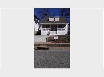 Roomgo US - Room for Rent on West Cold Spring Lm, Cold Springs - $650 pm