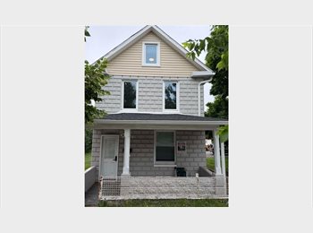Roomgo US - Private Room For Rent - $600 (Shared Bath), Curtis Bay - $600 pm
