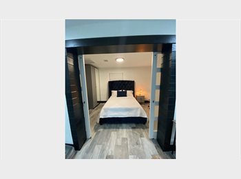 Roomgo US - Private Rooms Available Near Fort Lauderdale Airport & Beaches, Edgewood - $1,500 pm